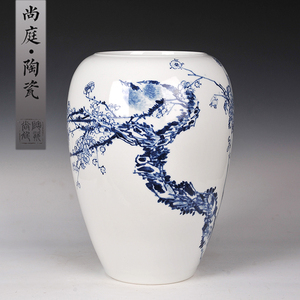 窑火千年韵，泥胎幻化神 探寻大师瓷器作品的永恒魅力